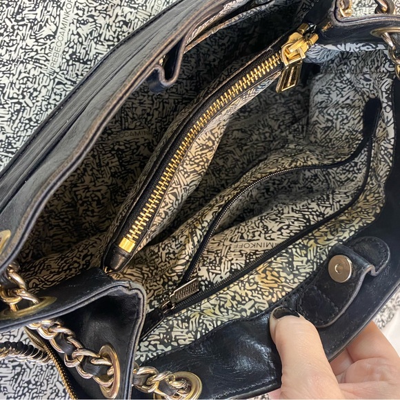 Rebecca Minkoff Convertible Chain Crossbody Black Leather Gold Zippers - Picture 8 of 12